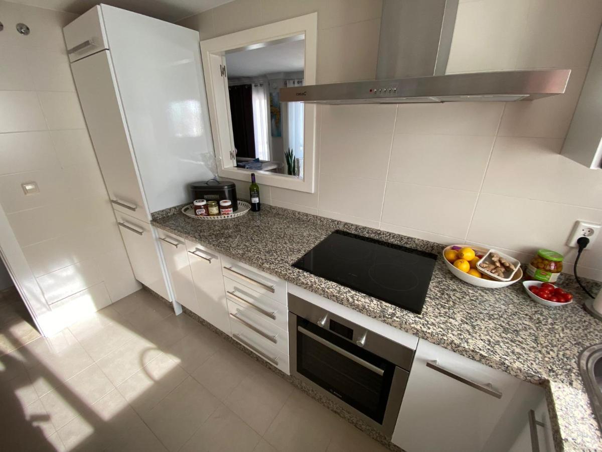 Penthouse Mit Privatem Jacuzzi In Marbella - La Mairena Apartment โอเฮน ภายนอก รูปภาพ